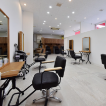 ウトシティ美容室・正社員募集中！【正社員・パート・アルバイト】